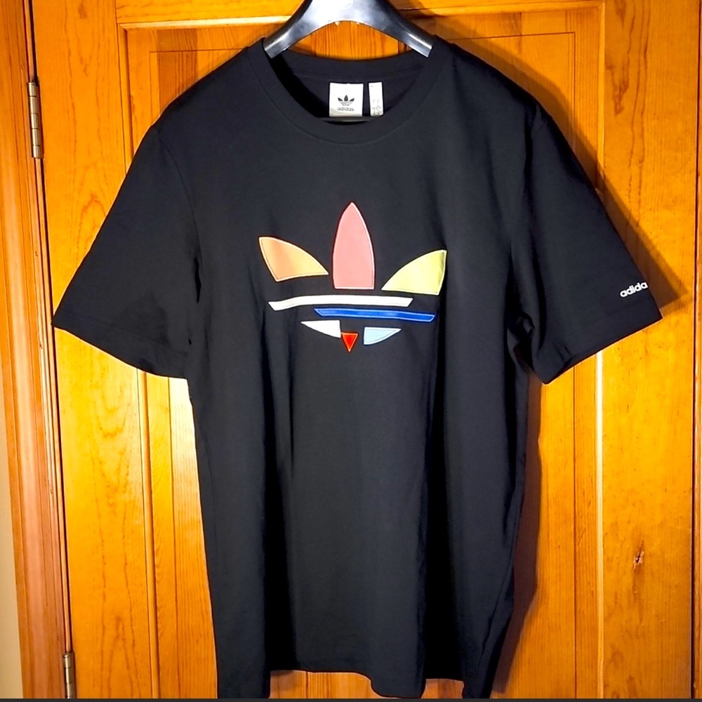 Men’s Adidas T-shirt
